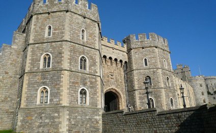 Windsor Castle facts for Kids